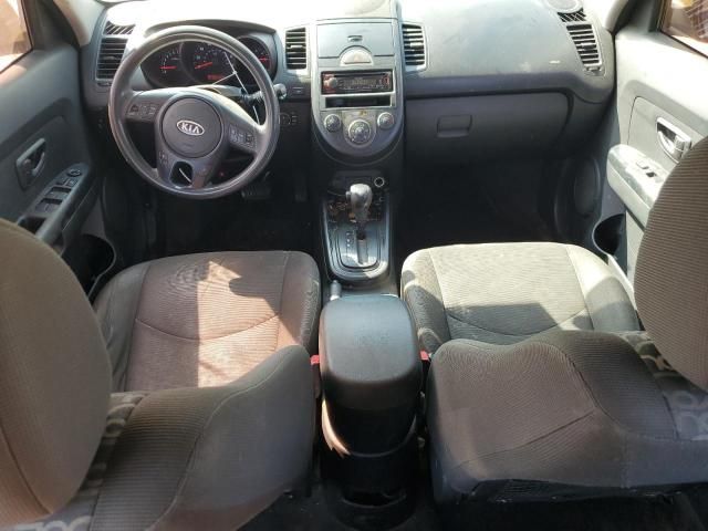 2010 KIA Soul +