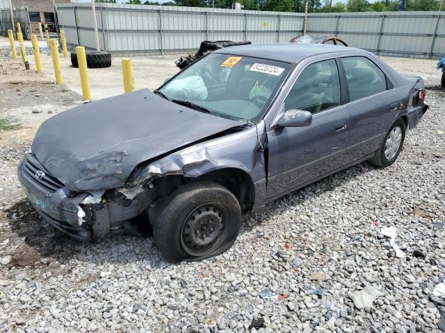 1999 Toyota Camry LE