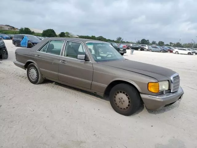 1989 Mercedes-Benz 300 SE