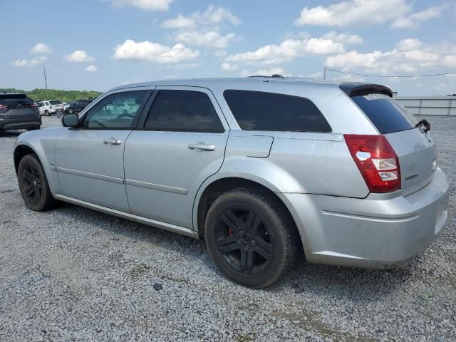 2005 Dodge Magnum R/T