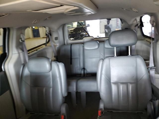 2008 Chrysler Town & Country Touring