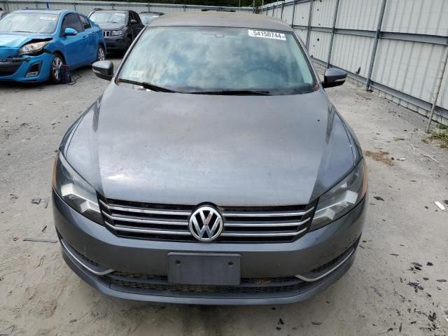 2015 Volkswagen Passat S