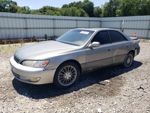 2000 Lexus ES 300