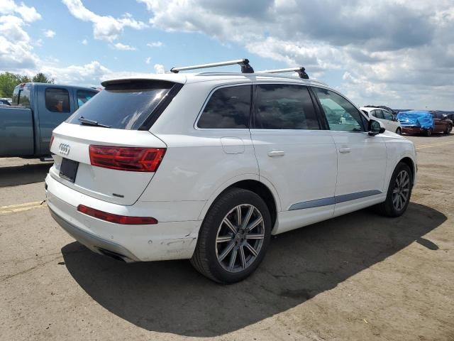 2019 Audi Q7 Prestige