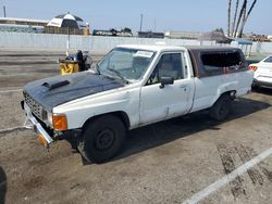 Toyota Vehiculos salvage en venta: 1984 Toyota Pickup Commercial / Camper RN55