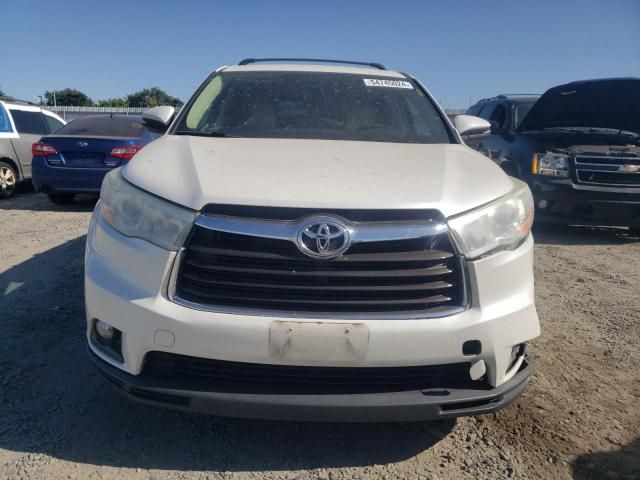 2014 Toyota Highlander LE