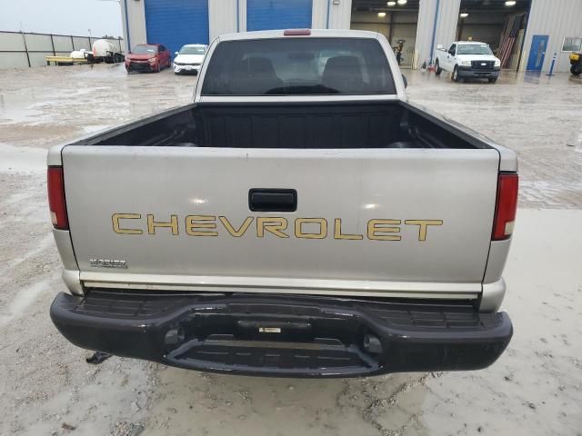 2001 Chevrolet S Truck S10