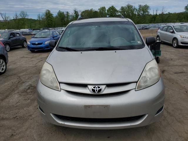 2007 Toyota Sienna CE