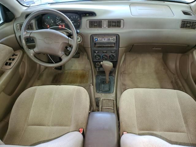 2001 Toyota Camry CE