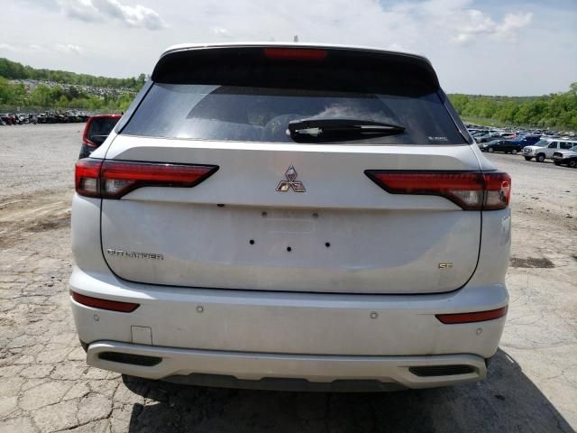 2022 Mitsubishi Outlander SE