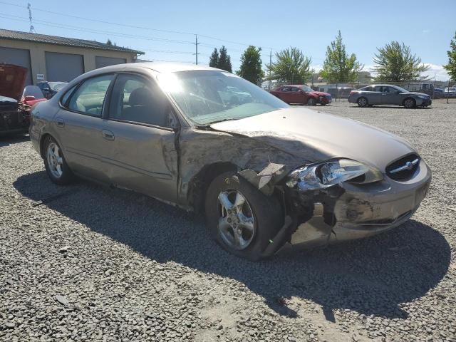 2002 Ford Taurus SE