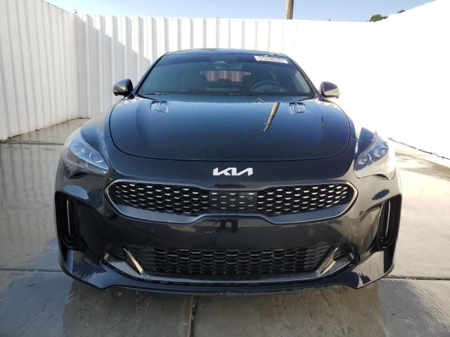 2022 KIA Stinger GT2