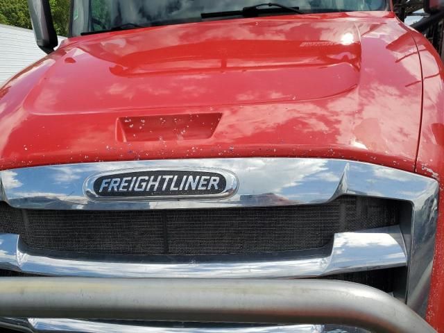 2018 Freightliner Cascadia 126