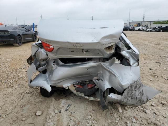 2010 Hyundai Elantra Blue