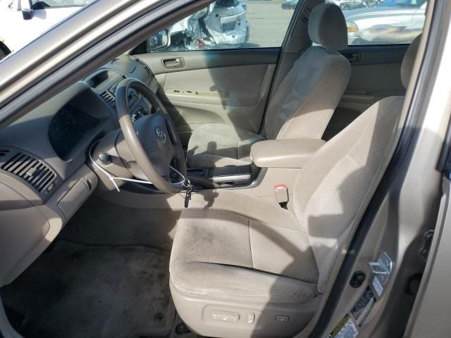 2004 Toyota Camry LE