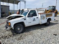 Salvage trucks for sale at Tifton, GA auction: 2000 Chevrolet GMT-400 C2500