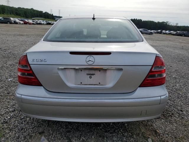 2005 Mercedes-Benz E 320