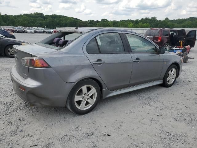 2013 Mitsubishi Lancer SE