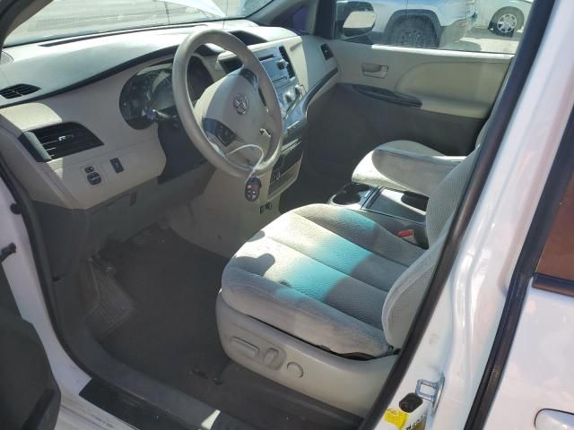 2012 Toyota Sienna LE