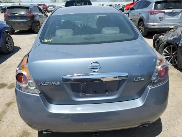 2010 Nissan Altima Base