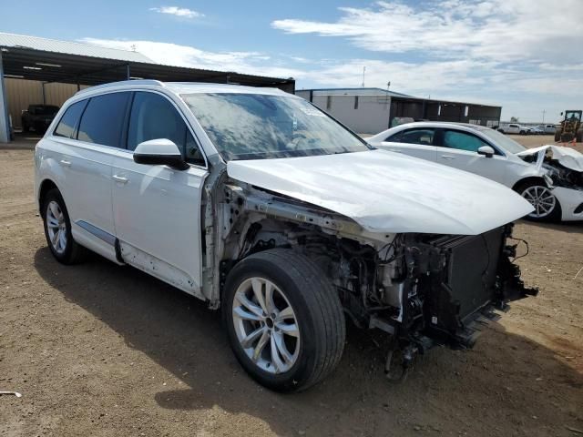 2019 Audi Q7 Premium Plus