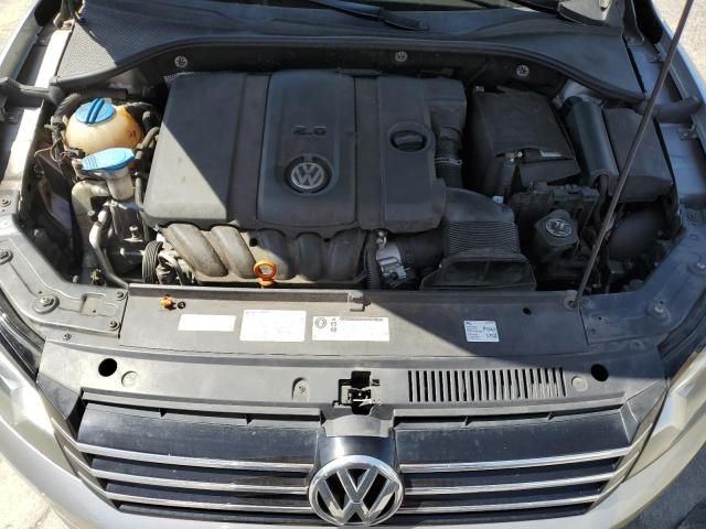 2013 Volkswagen Passat SE