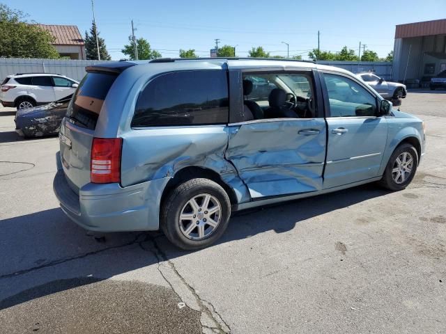 2008 Chrysler Town & Country Touring