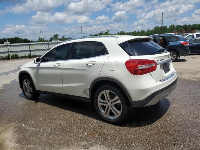 2016 Mercedes-Benz GLA 250