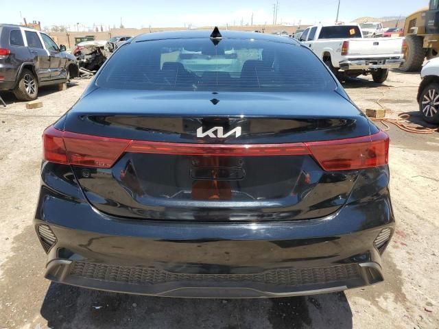 2023 KIA Forte LX