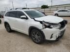 2017 Toyota Highlander SE