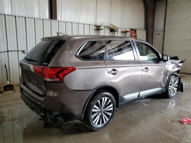 2019 Mitsubishi Outlander SE