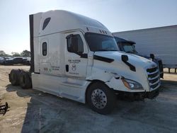 Salvage cars for sale from Copart Fort Pierce, FL: 2020 Freightliner Cascadia 126