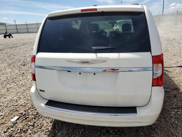 2012 Chrysler Town & Country Touring