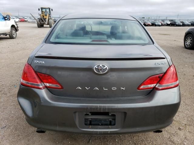 2005 Toyota Avalon XL