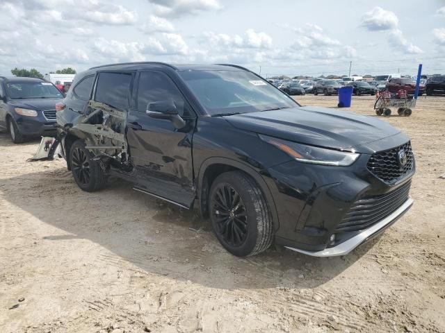 2021 Toyota Highlander XSE