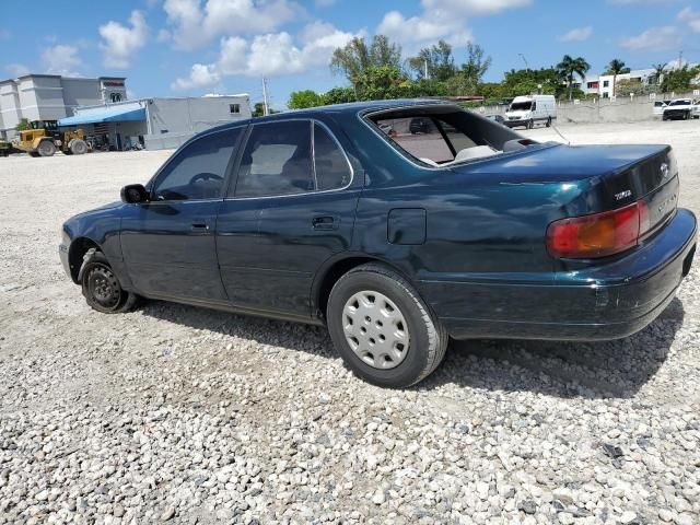 1996 Toyota Camry DX