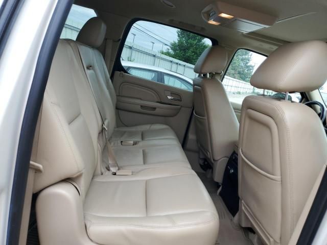 2014 Cadillac Escalade ESV Luxury
