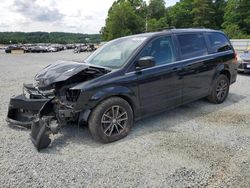 Salvage cars for sale at auction: 2017 Dodge Grand Caravan SXT