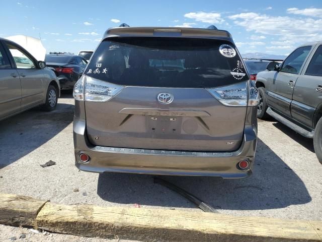 2014 Toyota Sienna Sport