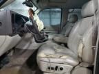 2005 Cadillac Escalade Luxury