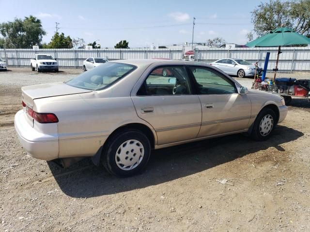 1999 Toyota Camry LE