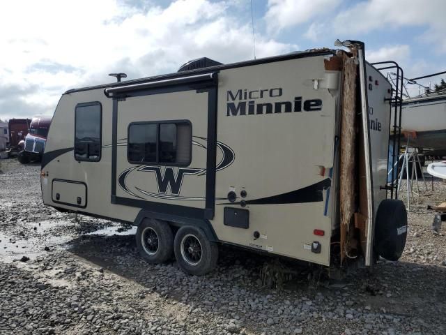 2019 Winnebago Minnie