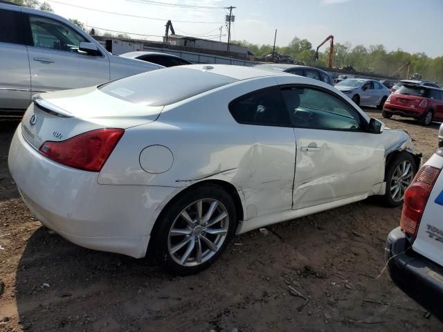 2011 Infiniti G37