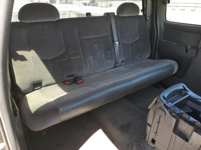 2006 GMC Sierra C2500 Heavy Duty