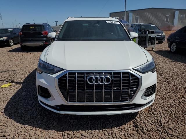 2021 Audi Q3 Premium 40