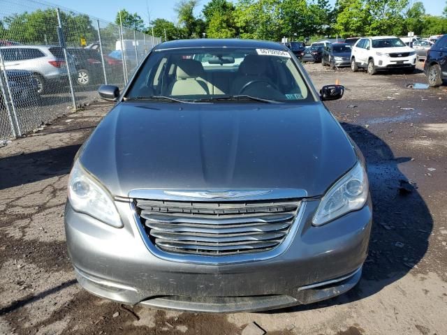 2012 Chrysler 200 Touring