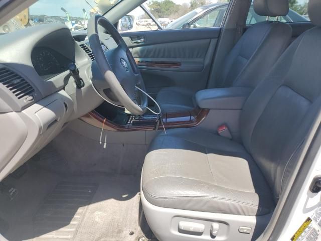 2004 Toyota Camry LE