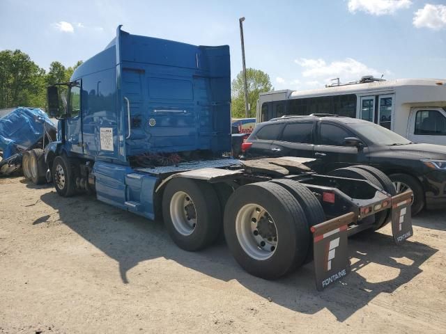 2013 Volvo VN VNL