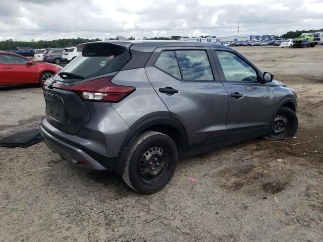 2022 Nissan Kicks S