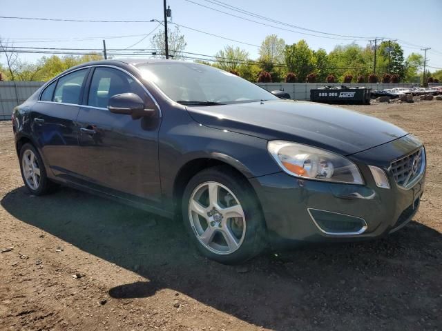 2013 Volvo S60 T5